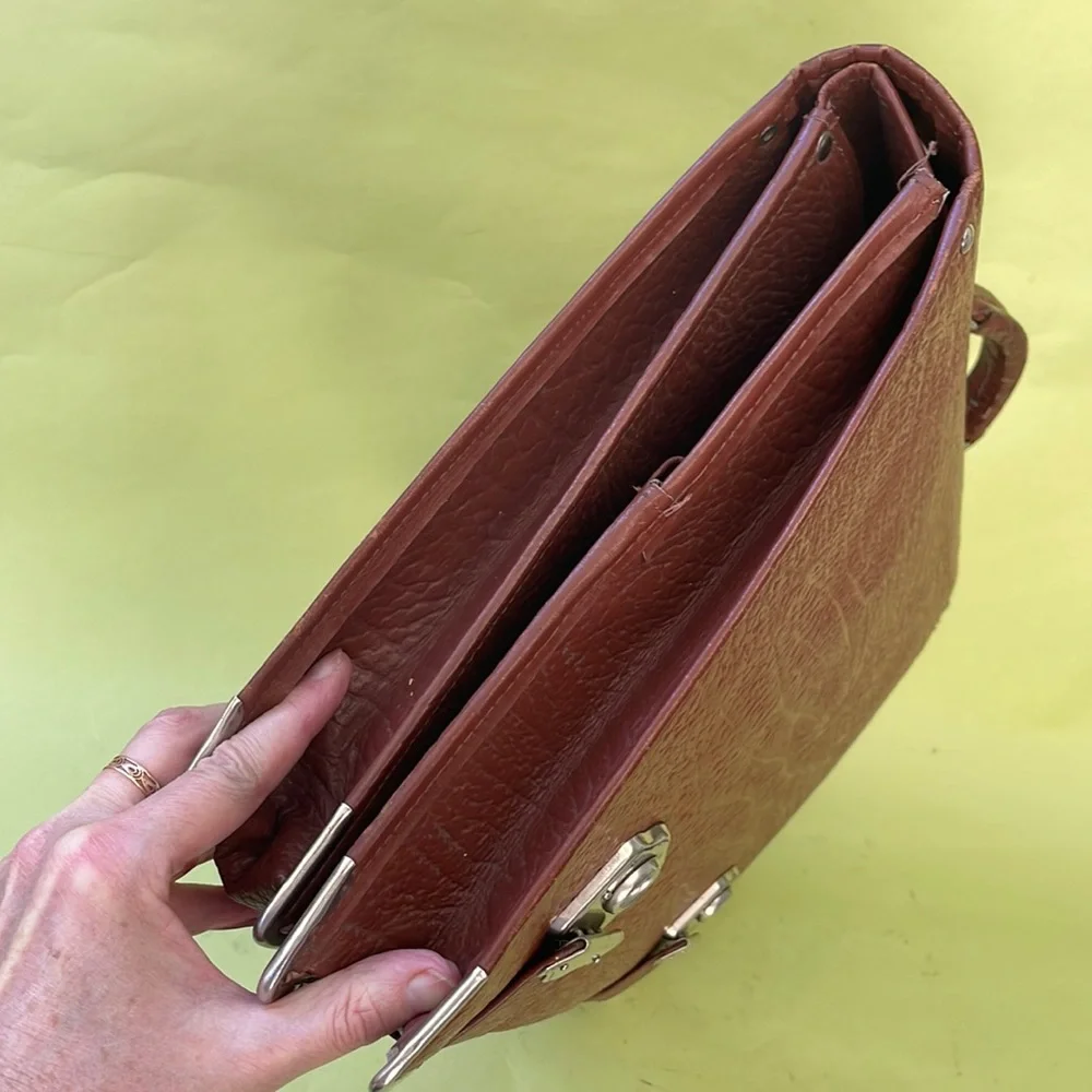Vintage 70’s reddish brown/silver leather laptop case